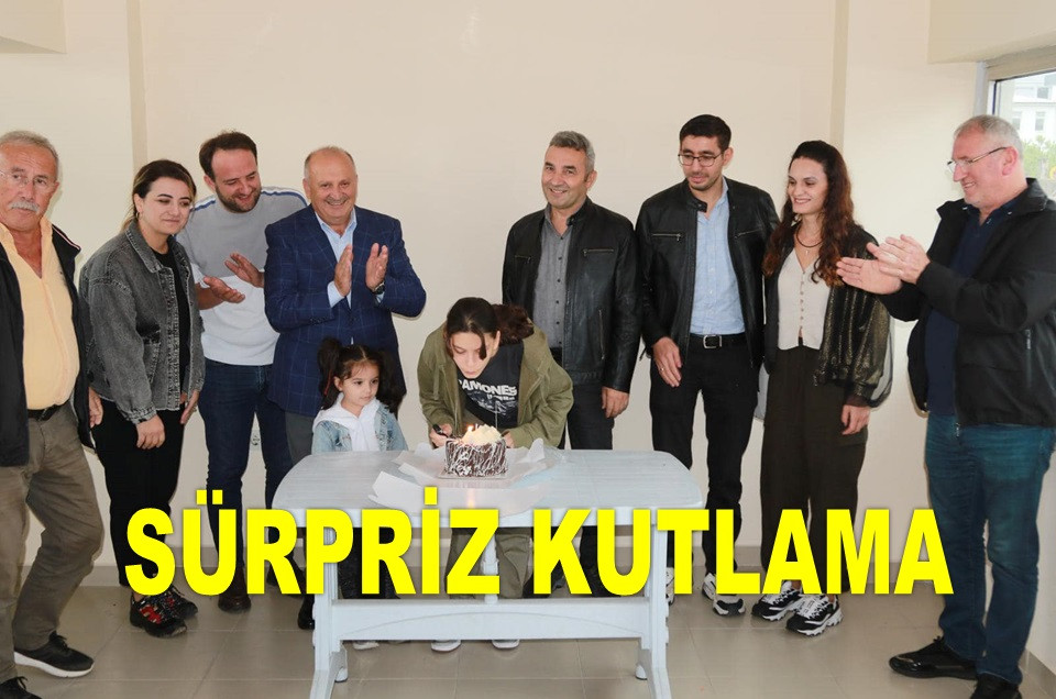 ŞEHİT KIZINA STATTA SÜRPRİZ DOĞUM GÜNÜ