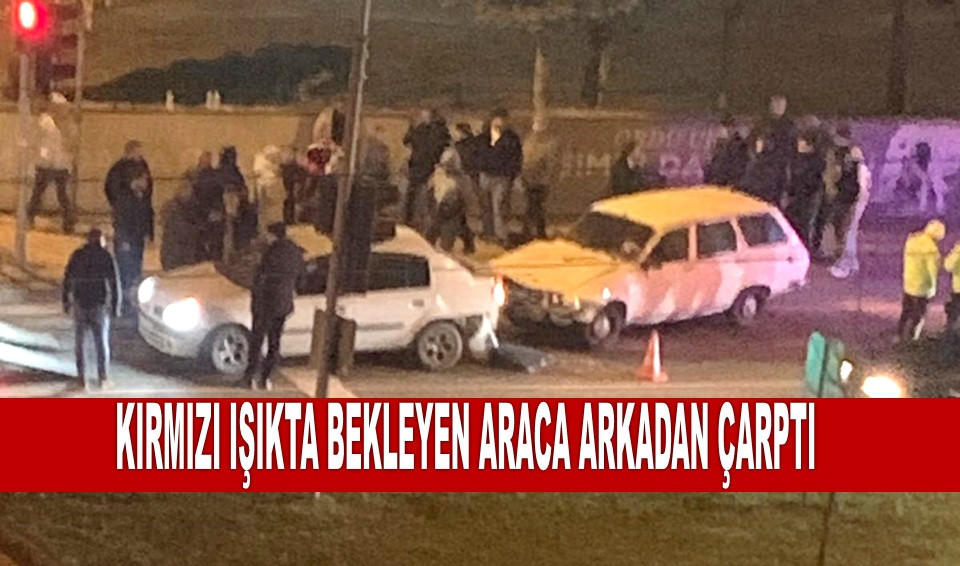 SIK SIK KAZALARIN OLDUĞU KAVŞAKTA YİNE KAZA!