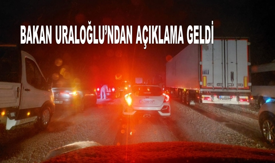 YOĞUN KAR YAĞIŞINDA OTOYOL ULAŞIMA KAPANDI